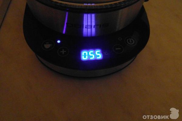 Электрический чайник Polaris PWK-1714CGLD фото