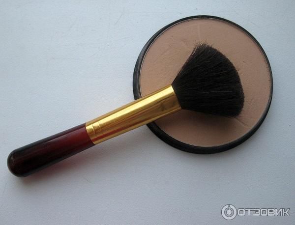 Пудра MaxFactor Creme Puff фото