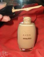 Тональный крем "Avon" Calming Effects Спокойное сияние фото