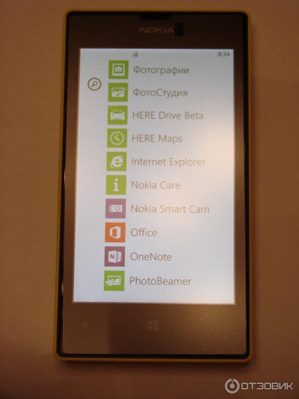 Мобильный телефон Nokia Lumia 520 фото