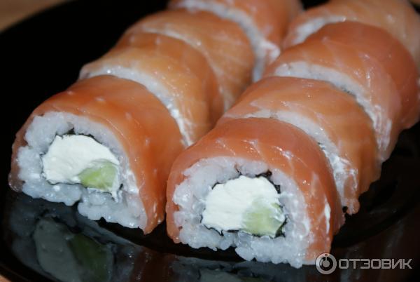 Сыр творожный Карат Violette сливочный фото