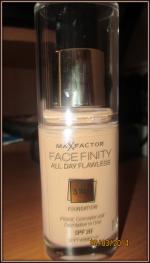 Тональный крем Max Factor Facefinity 3 in 1 фото