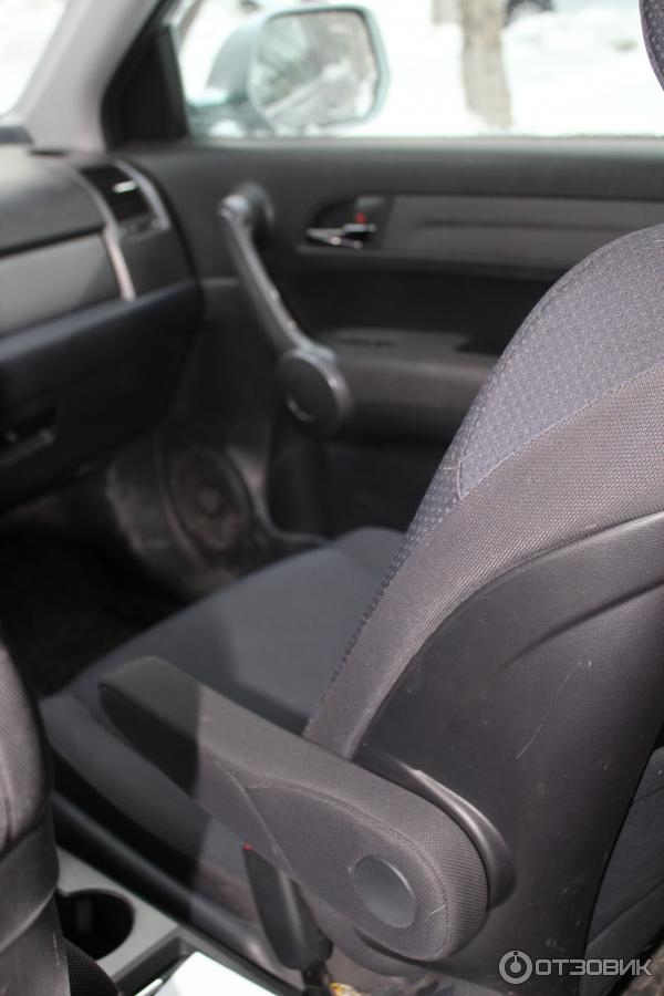 Автомобиль Honda CR-V отзыв фото