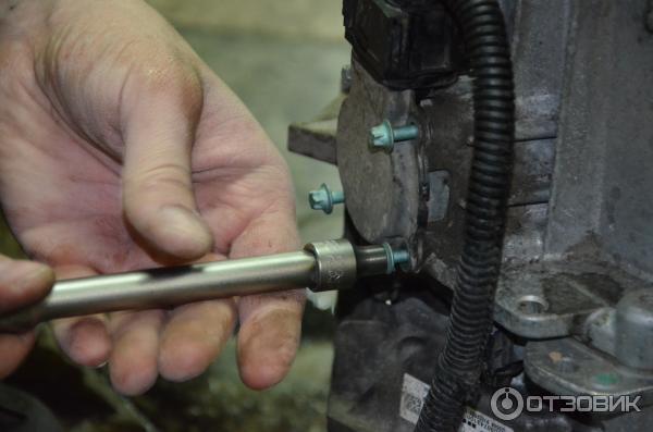 Прикручиваем актуаторы и готовимся инсталировать DSG на законное место