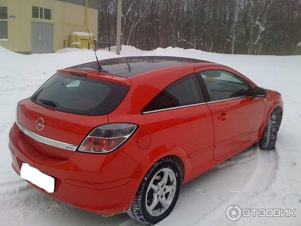 Автомобиль Opel Astra хэтчбэк фото