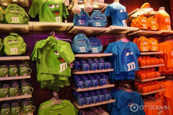 Магазин M&M's World (Великобритания, Лондон) фото