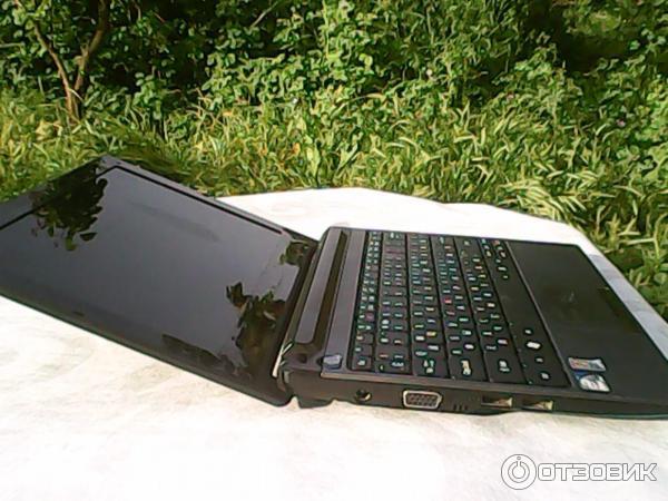 Нетбук Acer Aspire One D255 фото