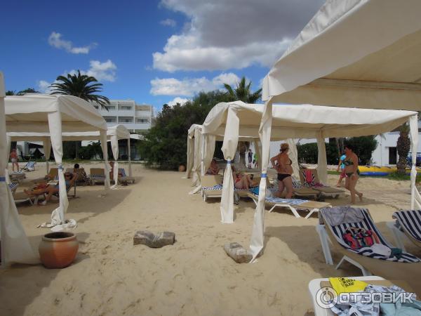 пляж отеля Dessole Le Hammamet Resort