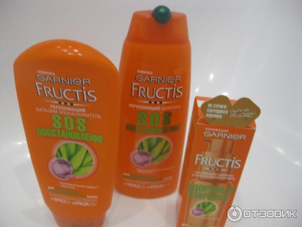 Шампунь для волос Garnier Fructis SOS восстановление фото