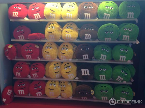 Магазин M&M's World (Великобритания, Лондон) фото