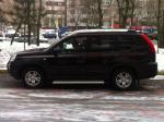 Автомобиль Nissan X-Trail внедорожник фото