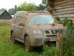 Автомобиль Nissan X-Trail внедорожник фото