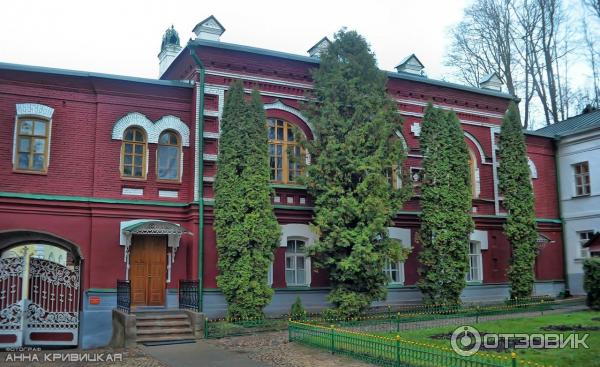 Вот еще несколько фотографий из этого красивого места, так важного для православных