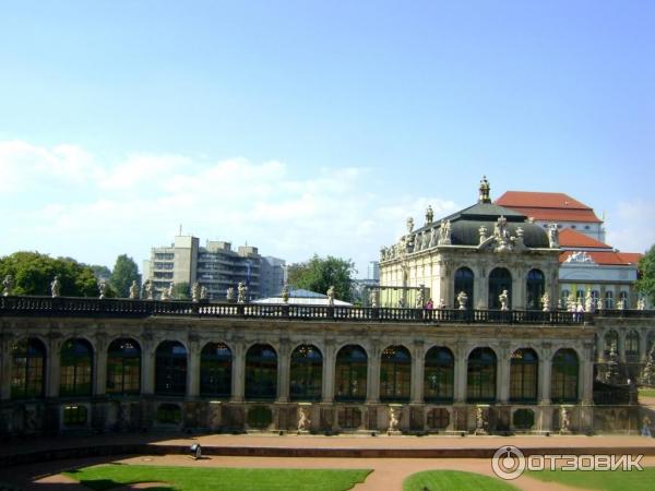 Экскурсия в музейный комплекс Цвингер (Германия, Дрезден) фото