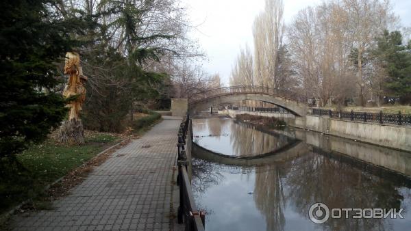 Набережная реки Салгир (Россия, Симферополь) фото