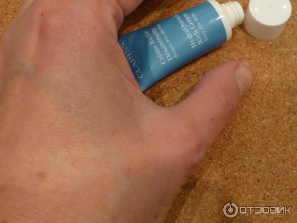 Крем для лица Clarins HydraQuench Rich Cream Very Dry Skin фото