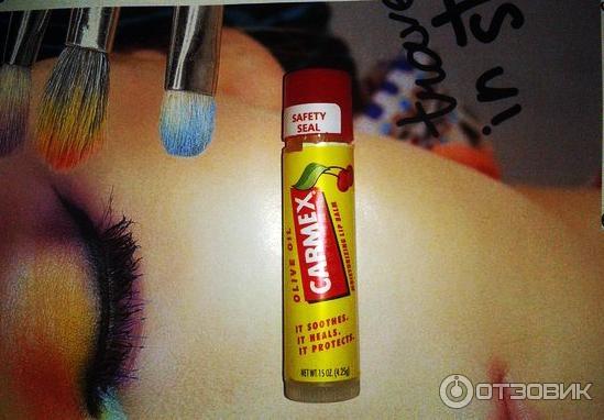 Бальзам для губ Carmex фото