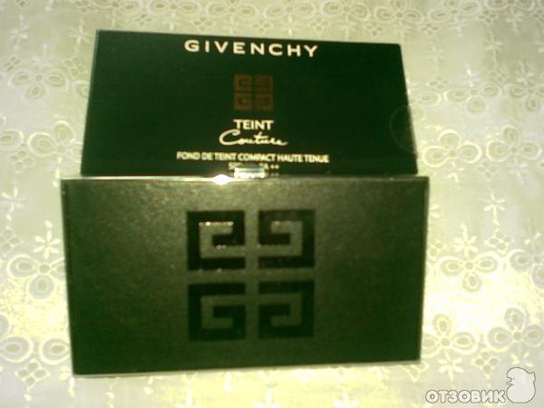 Тональное средство Givenchy Teint Couture с подсвечивающим корректором фото