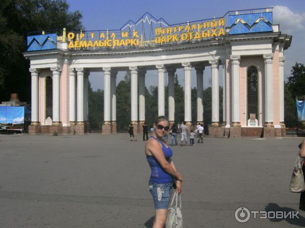 Центральный парк культуры и отдыха им. М. Горького (Казахстан, Алматы) фото