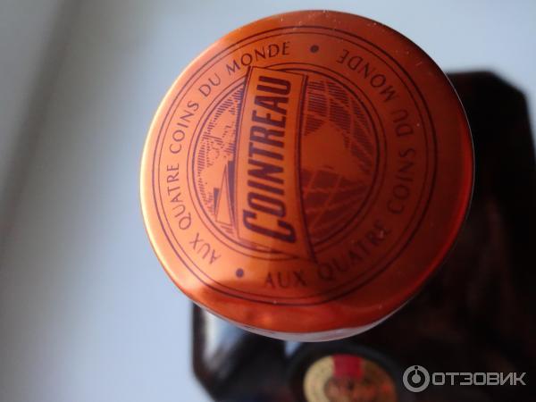 Ликер Cointreau / Куантро фото