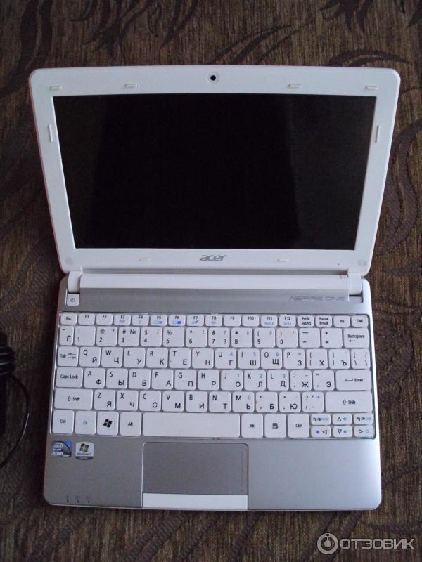 Нетбук Acer Aspire One D270 фото