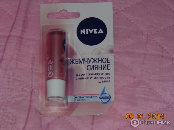 Гигиеническая помада Nivea Жемчужное сияние фото