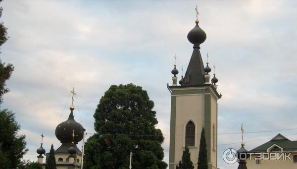 Храм Всех Крымских Святых и Феодора Стратилата (Украина, Алушта) фото