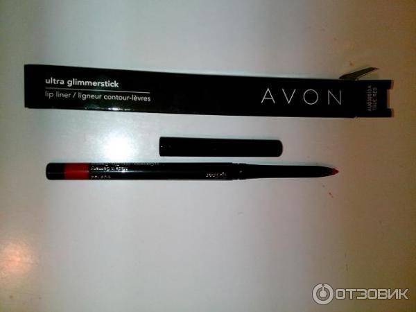 Выкручивающийся карандаш для губ Avon фото