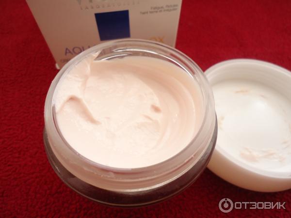 Дневной увлажняющий крем VICHY AQUALIA ANTIOX CREME HYDRATANTE 24H DESOXYDANTE