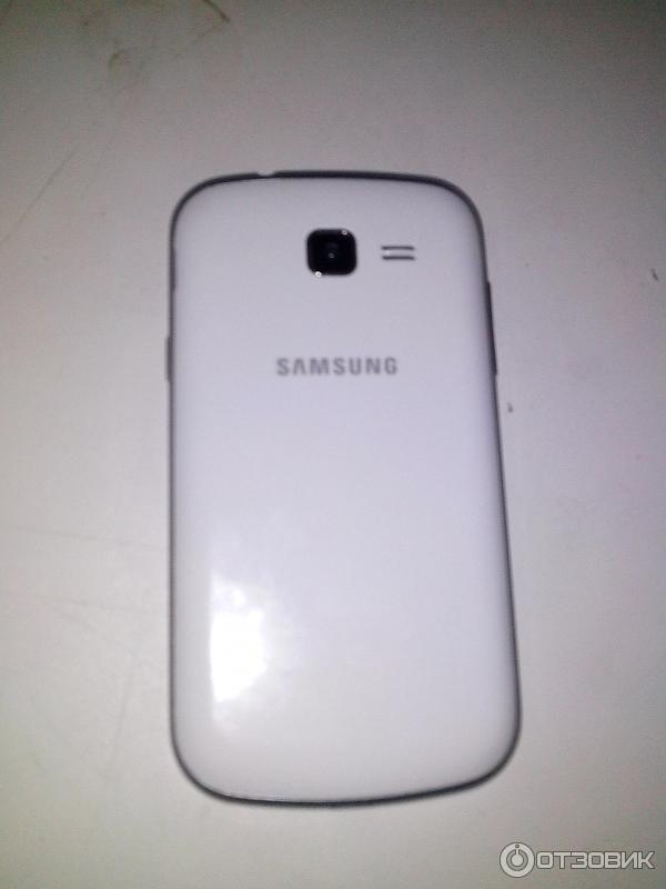 Смартфон Samsung Galaxy Trend GT-S7392 фото