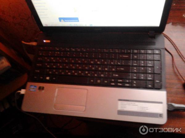 Ноутбук Acer Aspire E1-571G фото