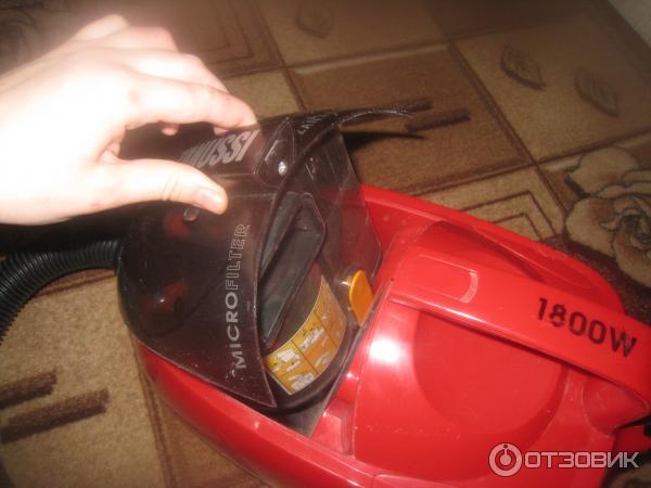 Отзыв о Пылесос Zanussi ZAN 1650 простой, дешевый, немощный, а мне нравится