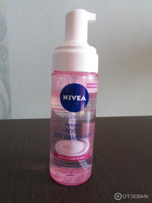 Нежный мусс для умывания Nivea Aqua Effect для сухой кожи фото