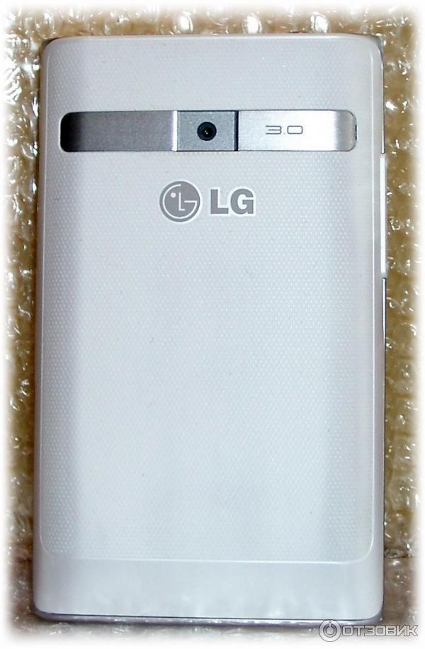 Задняя крышка телефона LG Optimus L3 E400