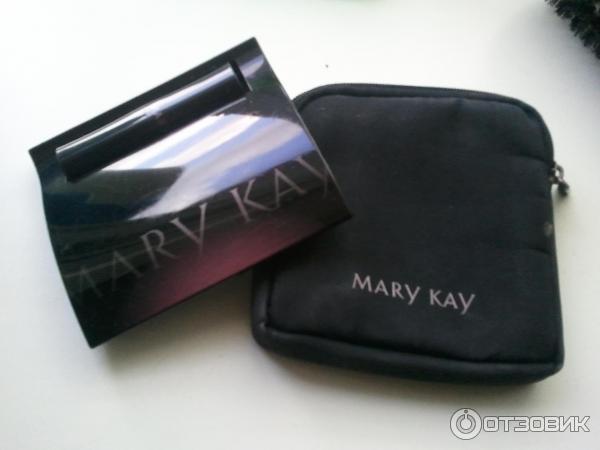 Минеральная компактная пудра Mary Kay фото