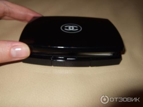 Пудра Chanel Vitalumiere Compact Douceur фото