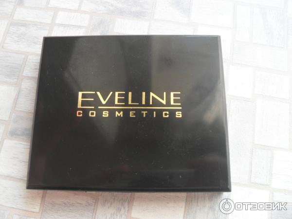 Пудра Eveline Cosmetics Celebrities Beauty Матирующая фото