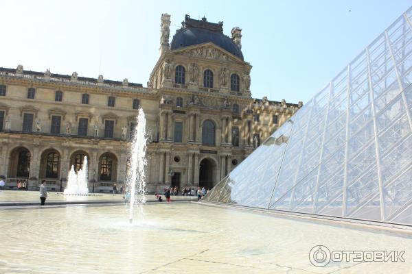 Лувр Париж Франция фото отзыв