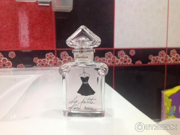 Туалетная вода Guerlain La Petite Robe Noire фото