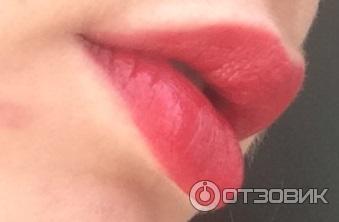 Губная помада Chanel Rouge Coco Shine фото