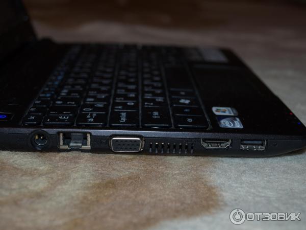 Нетбук Acer Aspire One D270 фото