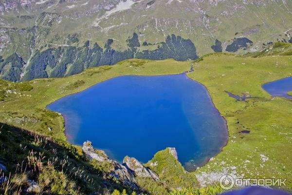 Семь озер абхазия. Долина семи озер Абхазия. Семь озер Абхазия экскурсия. Озеро большой Бебеисир Абхазия.