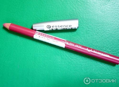 Карандаш для губ Essence Lip Liner Honey Bun 04 фото