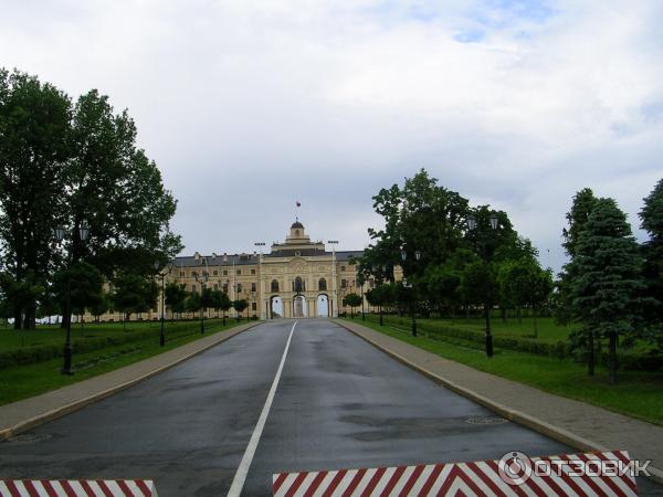 Погода пос стрельна. Орловский парк Стрельна. Стрельна посёлок Стрельна Санкт-Петербургское. Поселок Стрельна учебный городок 4. Стрельна указатель.