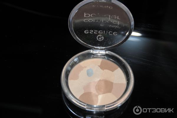 Essence Mosaic compact powder Компактная мозаичная пудра фото