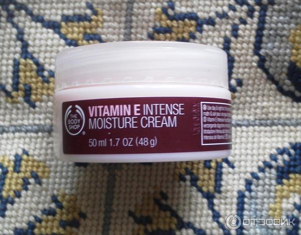 Дневной/ночной крем The Body Shop Vitamin E intense moisture cream фото