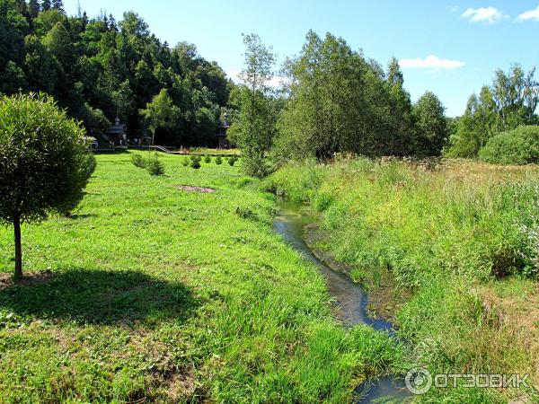 Источник Гремячий ключ (Россия, Московская область) фото