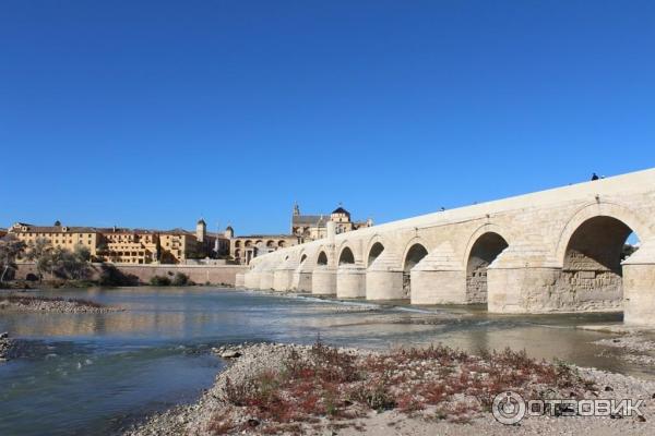 Римский мост (Puente romano de Córdoba) (Испания, Кордова) фото