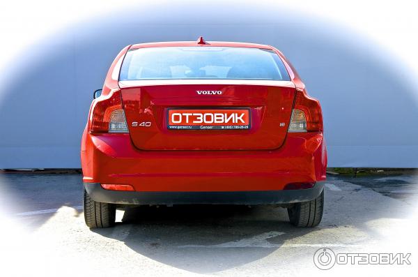 Volvo S40 1.6 100 л. с. 5 МКПП 0-96 км. ч за 11.9 секунд