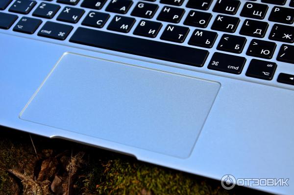 Ноутбук Apple MacBook Air 11 очень удобный Touchpad